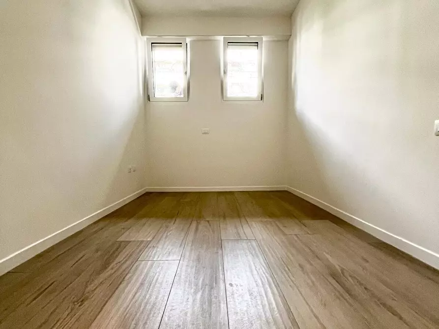 Immagine 16 di Trilocale in vendita  in Via Traversari a Firenze