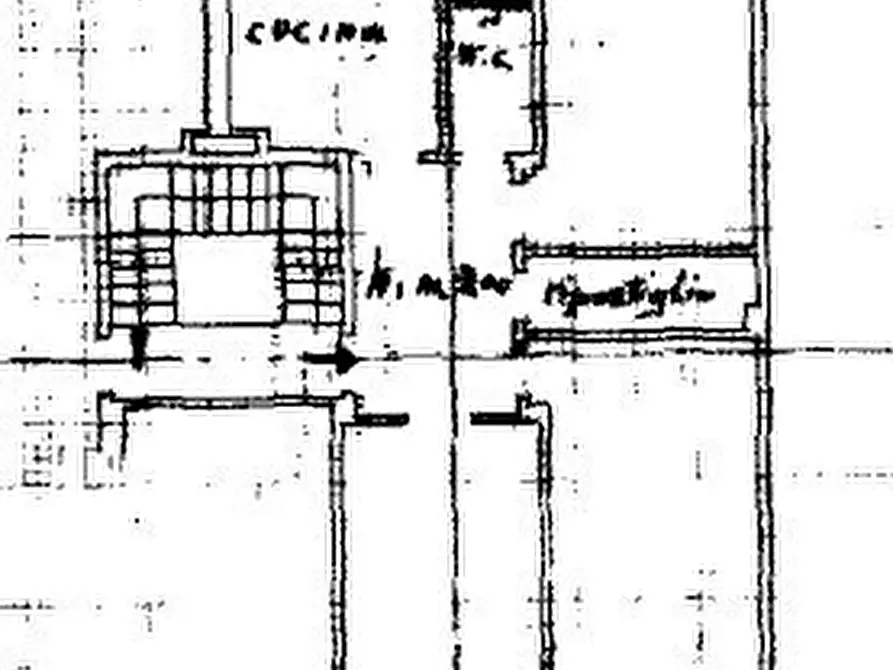 Immagine 17 di Quadrilocale in vendita  in Via Doni a Firenze