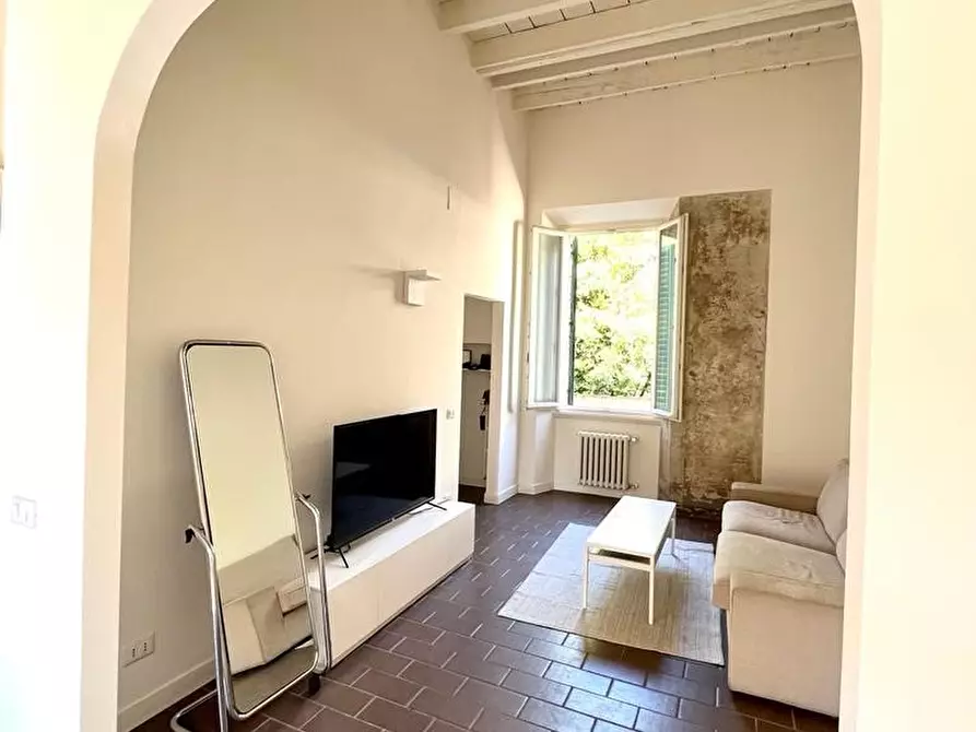 Immagine 11 di Quadrilocale in vendita  in Borgo Ognissanti 130 a Firenze