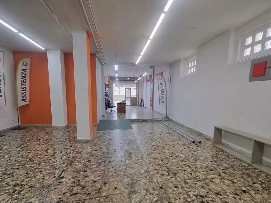 Immagine 1 di Capannone industriale in vendita  in Via Stefano Buonsignori a Firenze