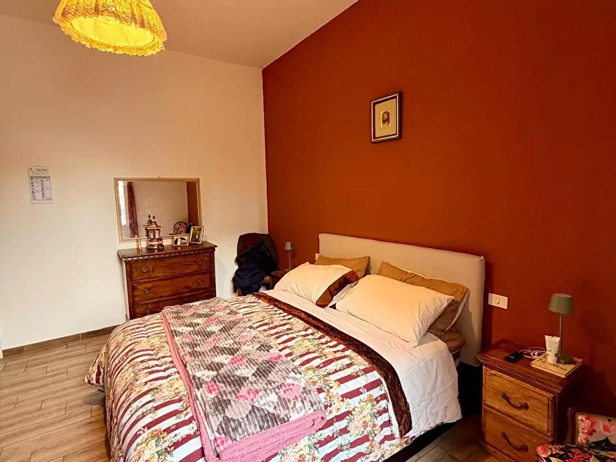 Immagine 12 di Bilocale in vendita  in Via Ghiberti a Scandicci