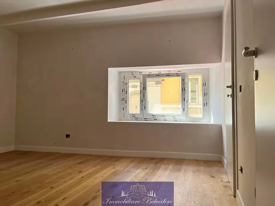 Immagine 10 di Bilocale in vendita  in Via dei Sette Santi a Firenze