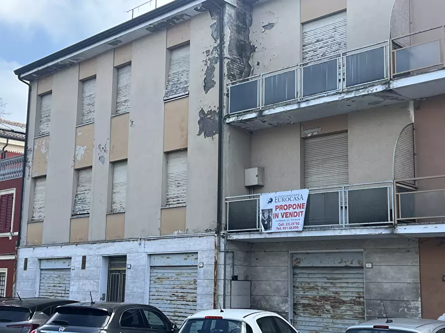 Immagine 30 di Casa indipendente in vendita  in Piazza Alfredo Baccarini 1 a Finale Emilia