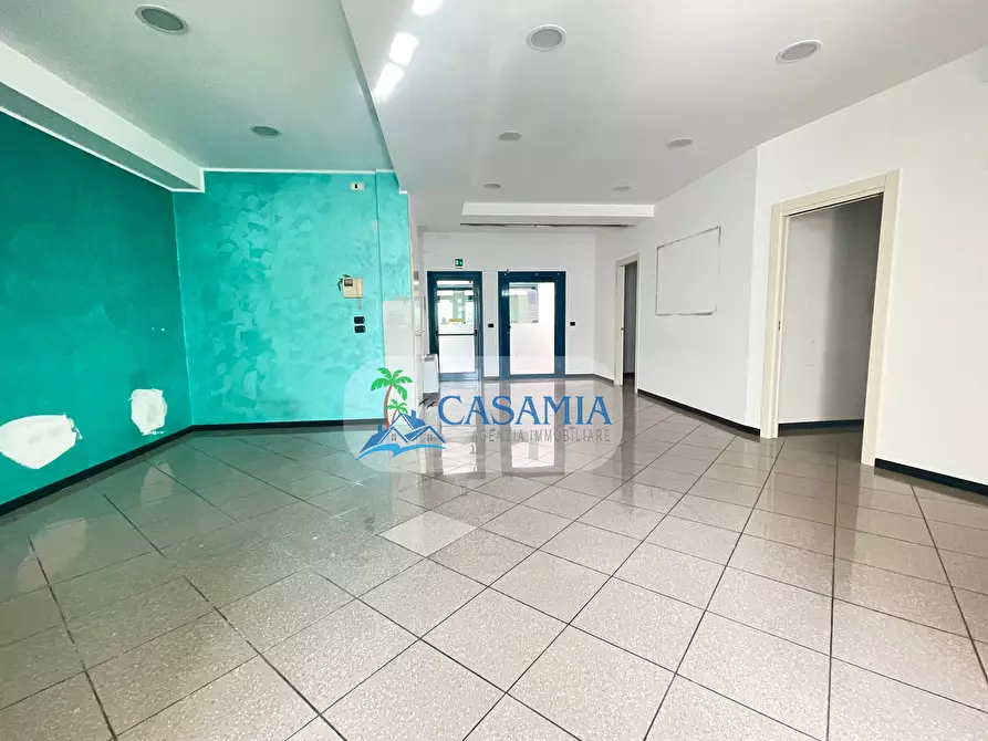 Immagine 1 di Ufficio in affitto  a San Benedetto Del Tronto