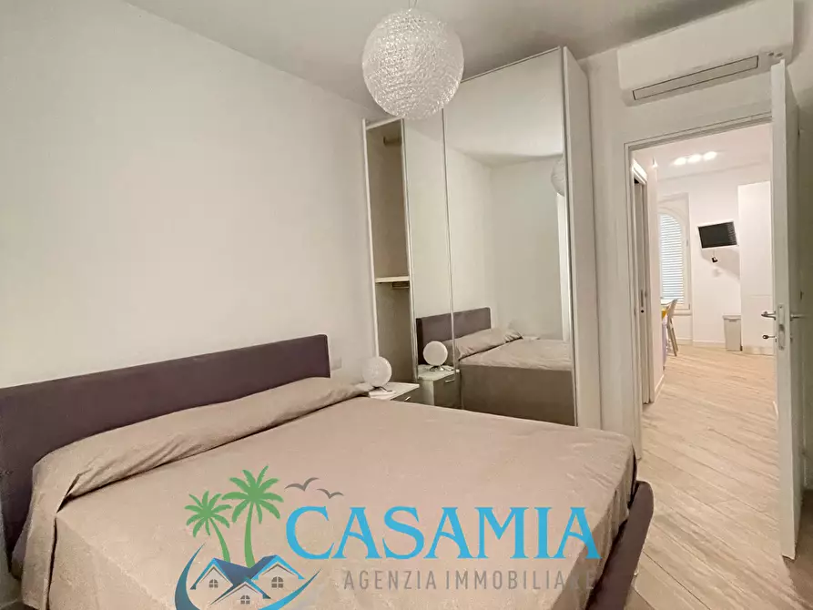 Immagine 6 di Bilocale in vendita  a Cupra Marittima