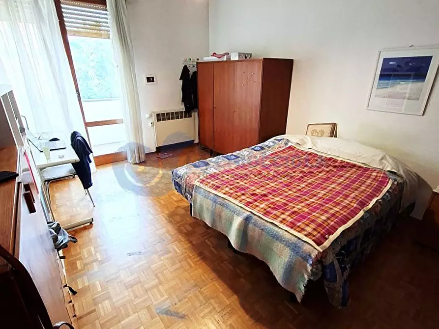 Immagine 34 di Pentalocale in vendita  in VIA CIPRIANI a Bologna