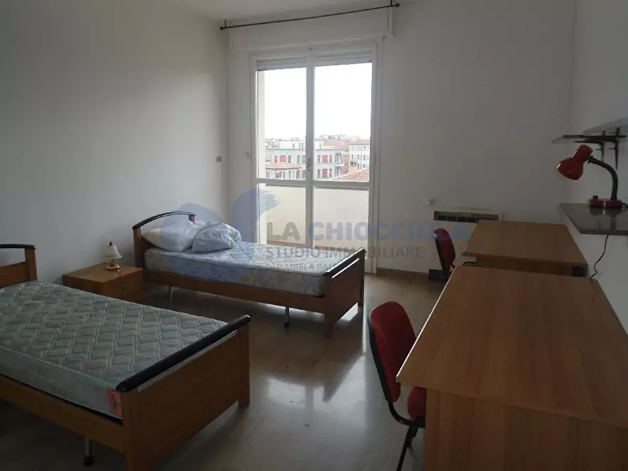 Immagine 8 di Trilocale in affitto  in via Valdossola a Bologna