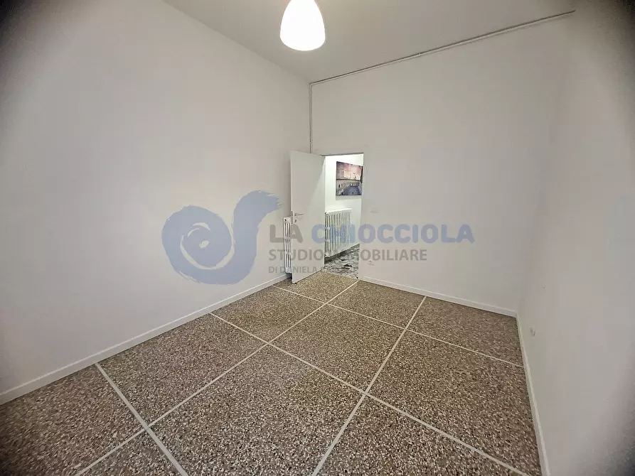 Immagine 33 di Trilocale in affitto  in VIA A. GIOVANNINI a Bologna