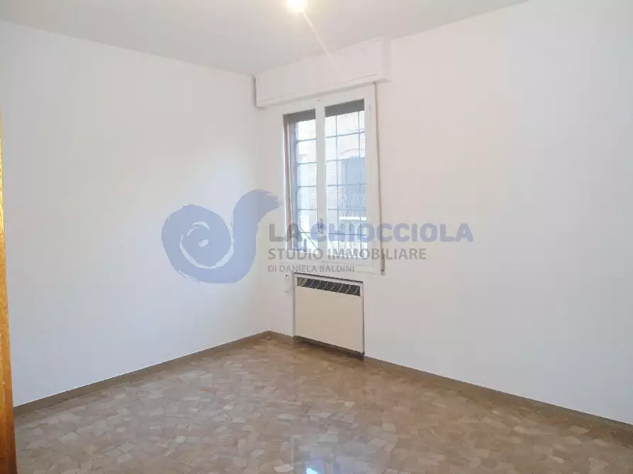 Immagine 5 di Bilocale in affitto  a Bologna