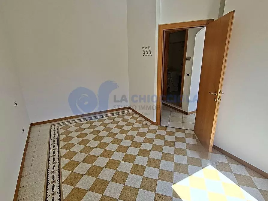 Immagine 15 di Trilocale in vendita  a Bologna