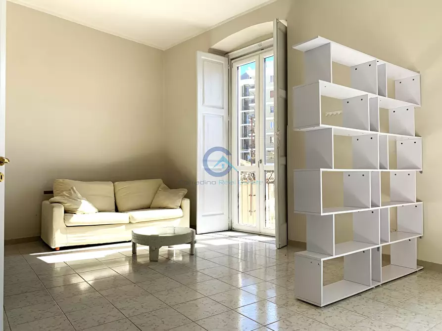 Immagine 1 di Trilocale in affitto  a Catanzaro