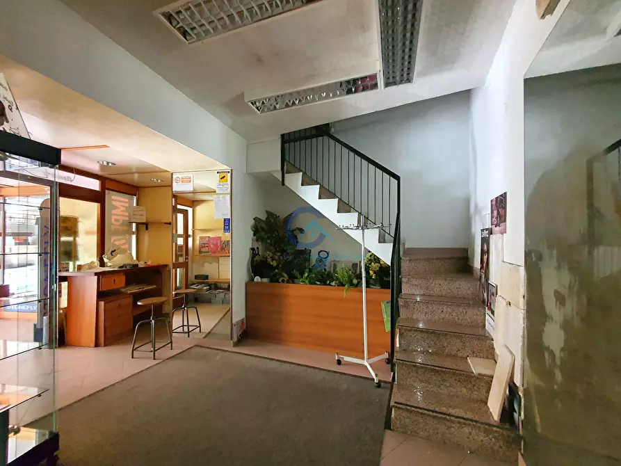 Immagine 4 di Locale commerciale in affitto  in Corso Giuseppe Mazzini 26 a Catanzaro