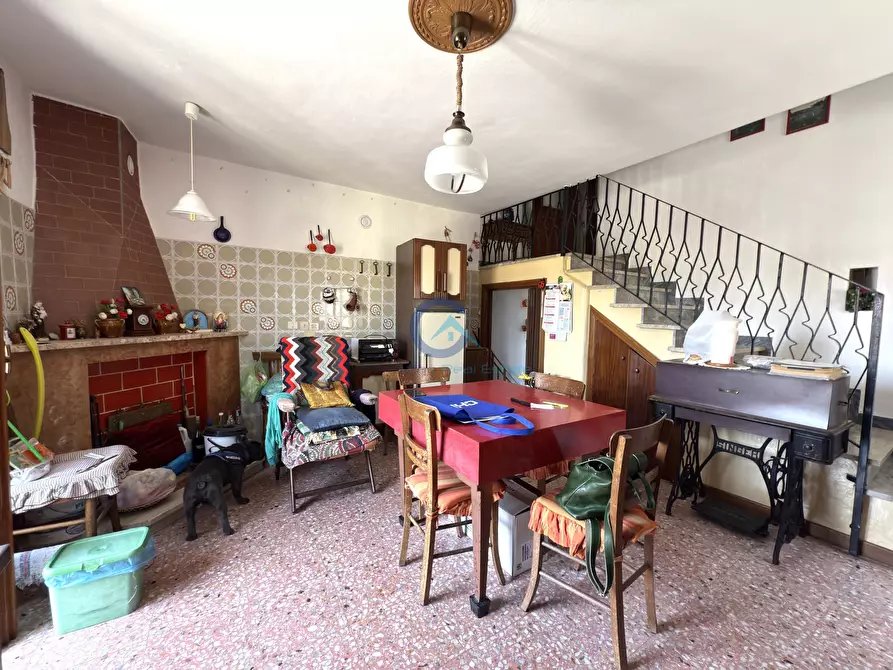 Immagine 11 di Terratetto in vendita  in Via Partenope 17 a Carlopoli