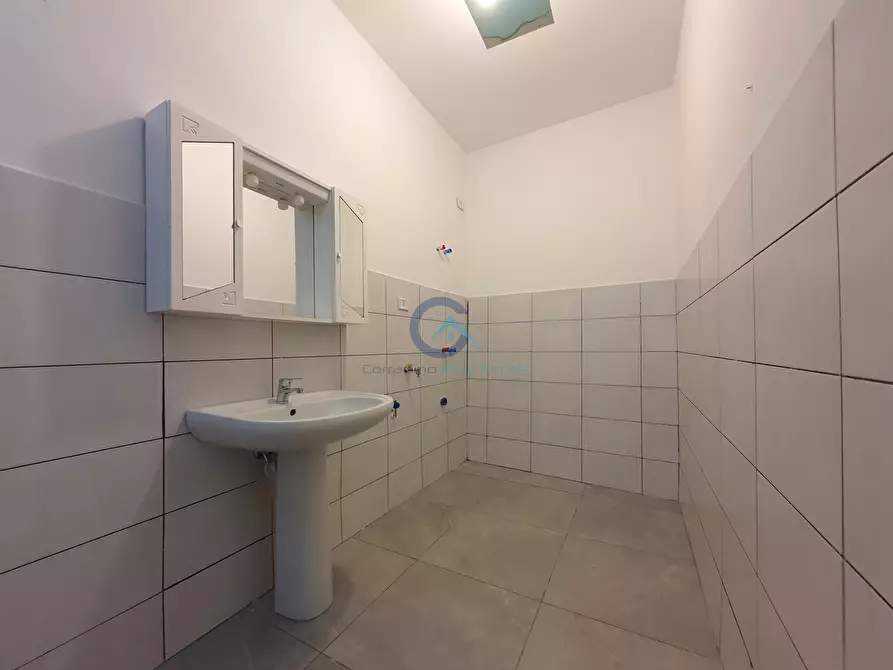 Immagine 8 di Bilocale in vendita  in Via Vincenzo Ciaccio 20 a Catanzaro