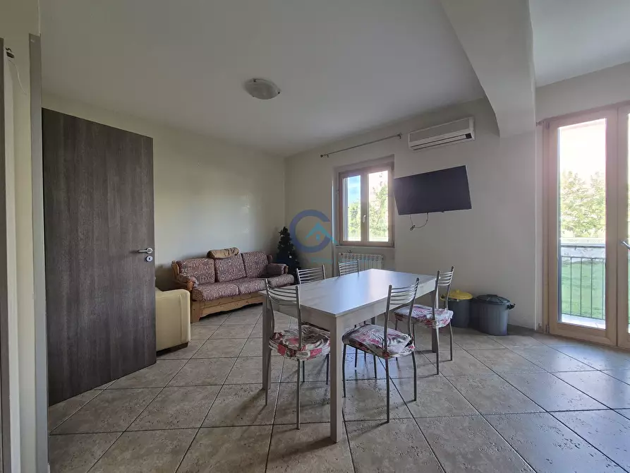 Immagine 6 di Stanza singola in affitto  a Catanzaro