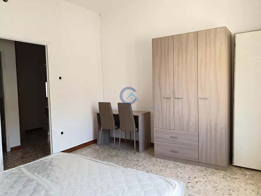 Immagine 2 di Trilocale in affitto  a Catanzaro