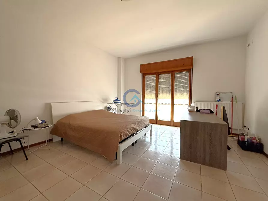 Immagine 2 di Stanza singola in affitto  a Catanzaro