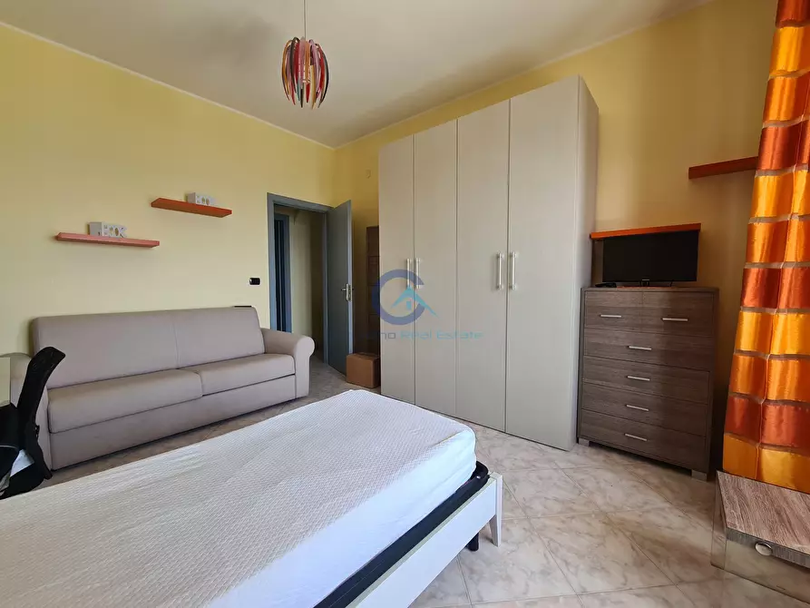 Immagine 2 di Stanza singola in affitto  a Catanzaro