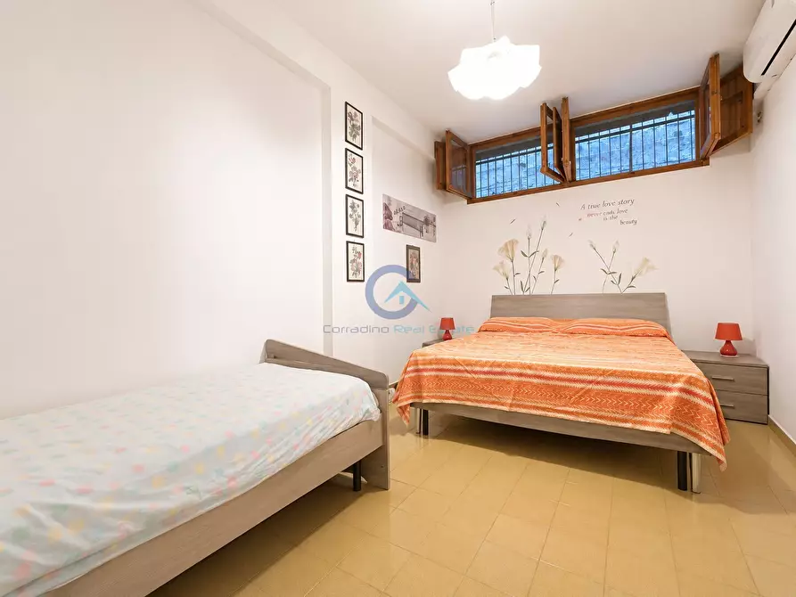 Immagine 13 di Quadrilocale in vendita  a Stalettì