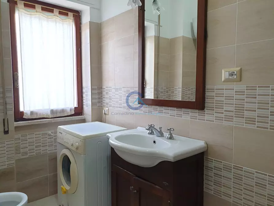 Immagine 9 di Stanza singola in affitto  a Catanzaro