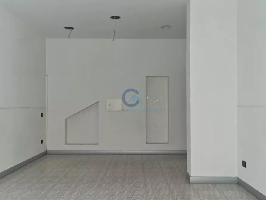 Immagine 8 di Locale commerciale in affitto  in Via Murano 7 a Catanzaro