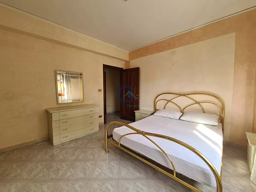 Immagine 8 di Stanza singola in affitto  a Catanzaro