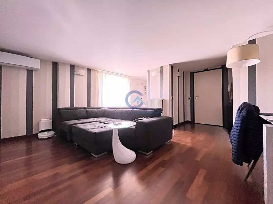 Immagine 17 di Attico in vendita  in Via delle Rose 481 a Squillace