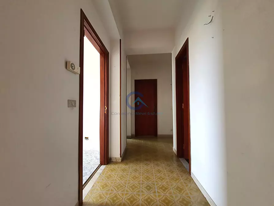 Immagine 8 di Pentalocale in vendita  in Viale Vincenzo de Filippis 298 a Catanzaro