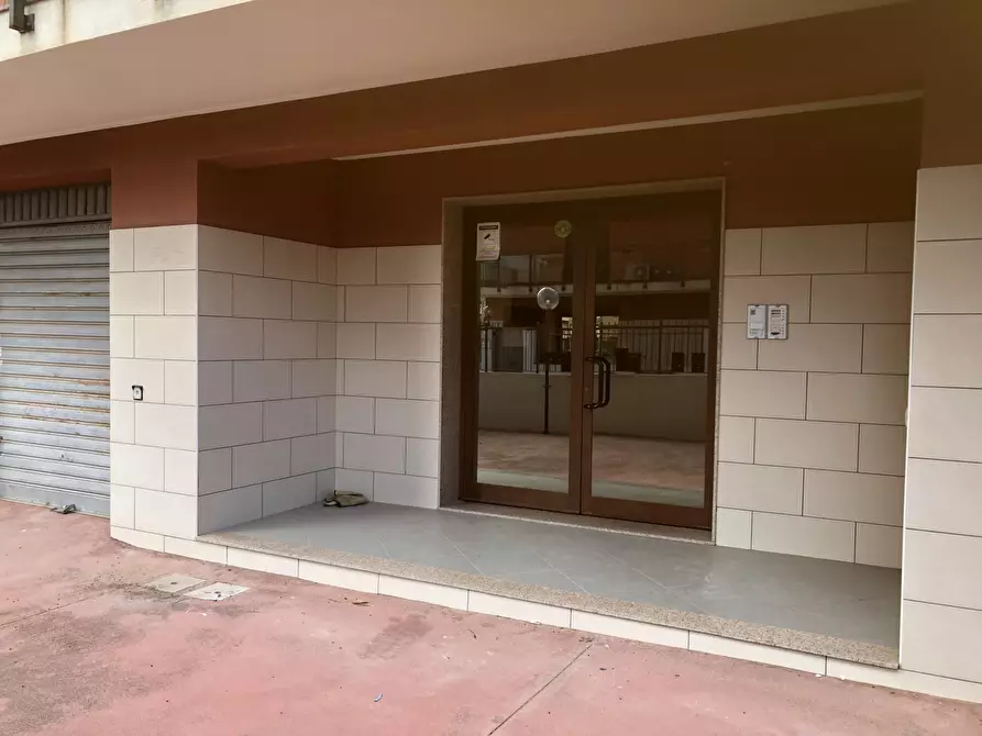 Immagine 24 di Trilocale in vendita  in VIA OLANDA a Siracusa