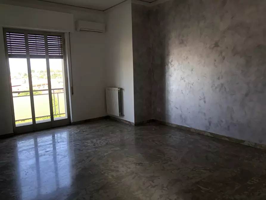 Immagine 10 di Appartamento in vendita  in Via Adda a Siracusa