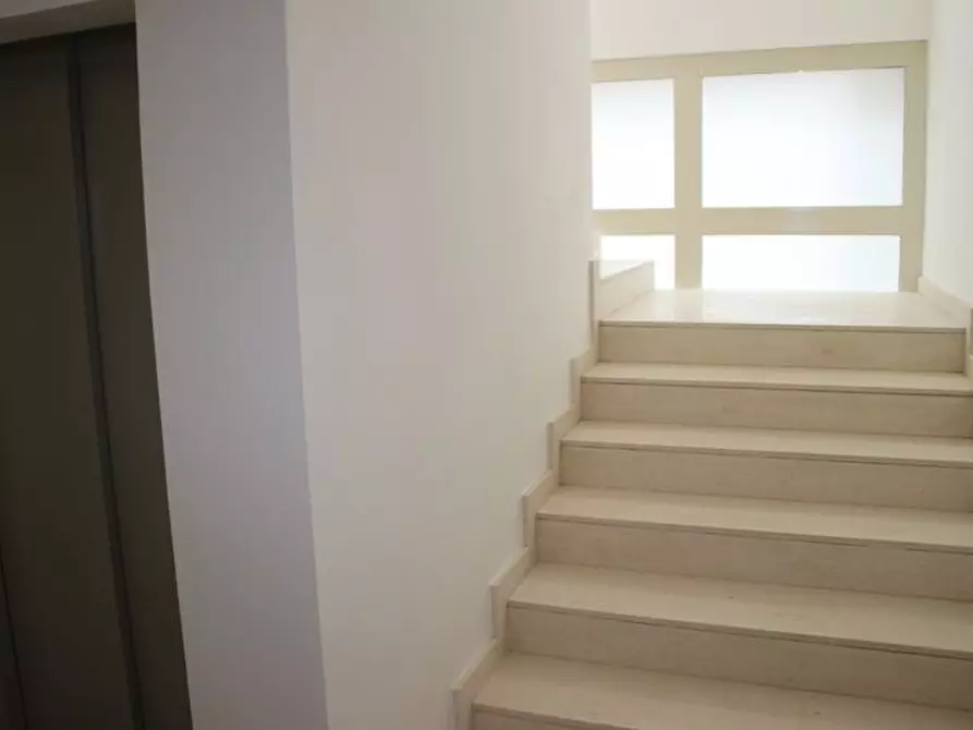 Immagine 20 di Trilocale in vendita  in Via Vizzini a Siracusa