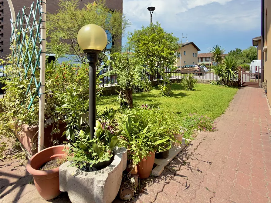 Immagine 3 di Trilocale in vendita  in Via Antonio Gramsci 123 a Bagnolo Mella