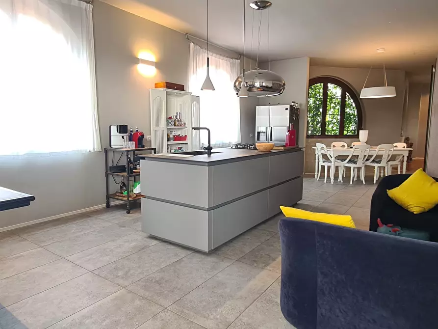 Immagine 11 di Villa in vendita  in via Gramsci 5 a Comezzano-Cizzago