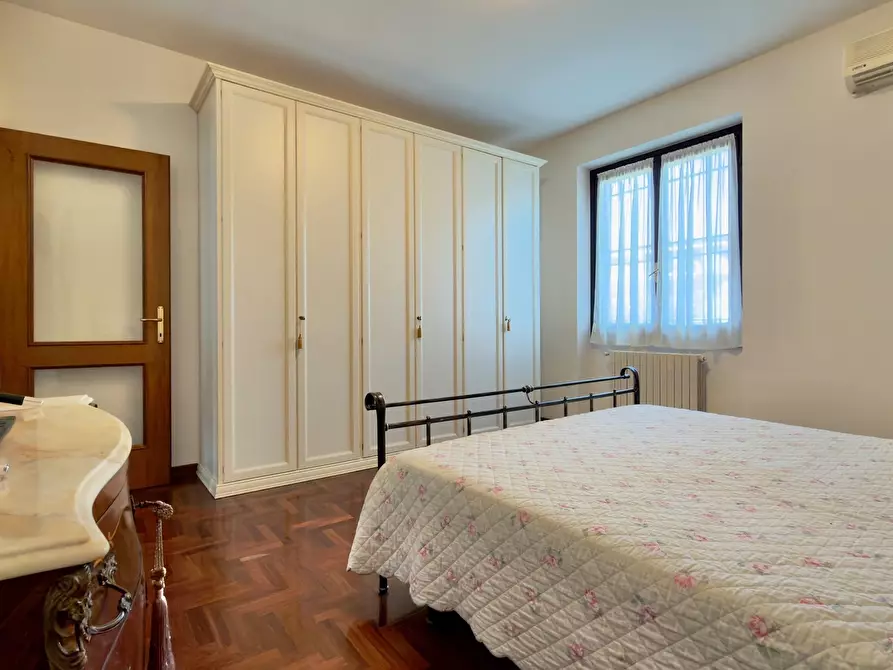 Immagine 12 di Villetta a schiera in vendita  a San Zeno Naviglio