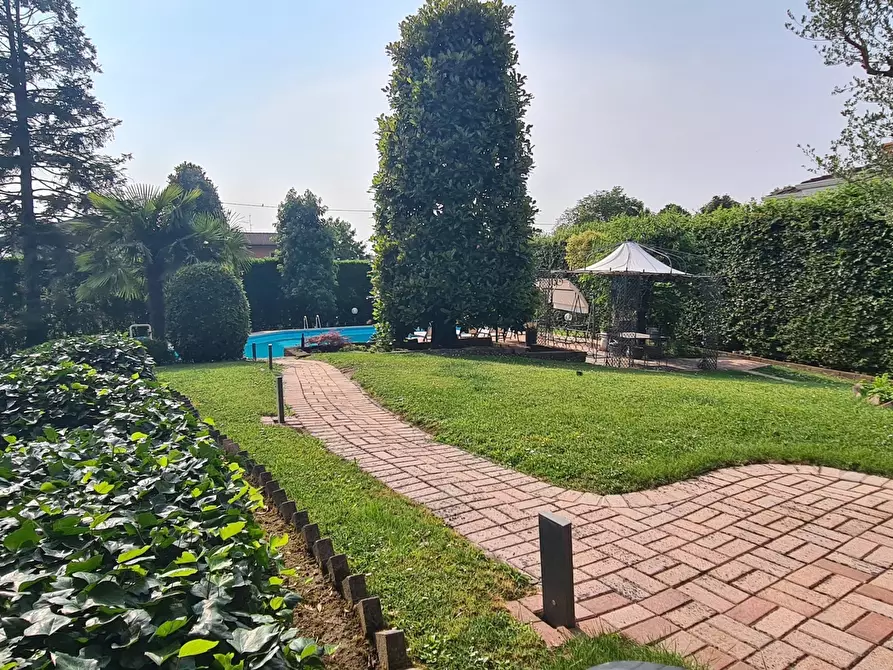 Immagine 33 di Villa in vendita  in via Gramsci 5 a Comezzano-Cizzago