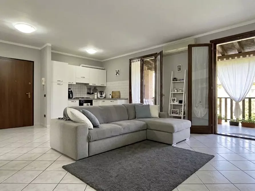 Immagine 1 di Trilocale in vendita  in Villaggio Tullio Cavalli 87 a Gambara