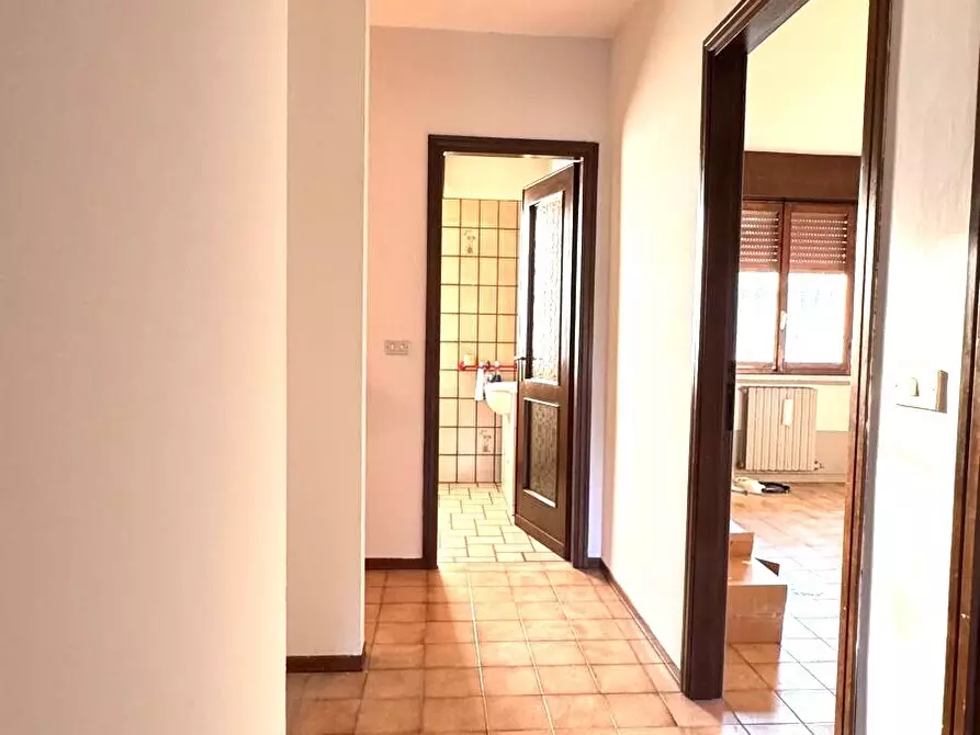 Immagine 16 di Villetta a schiera in vendita  in Via Aldo Moro 9 a Cellatica