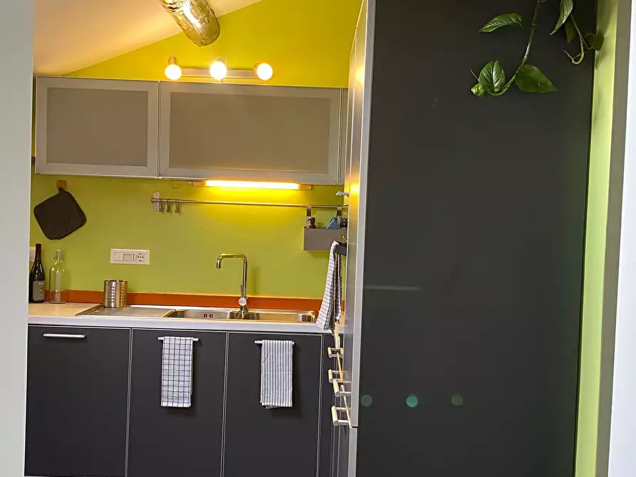 Immagine 19 di Mansarda in affitto  in Via Castelfidardo a Roma