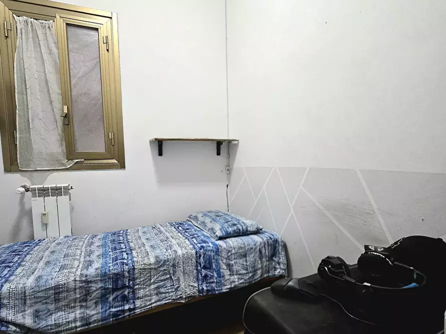 Immagine 13 di Quadrilocale in vendita  in Via Adolfo Albertazzi 92 a Roma