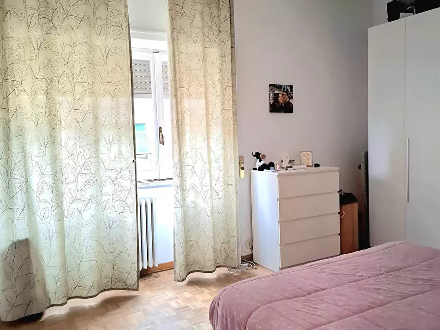 Immagine 9 di Bilocale in affitto  in Via Pietro Mascagni 186 a Roma