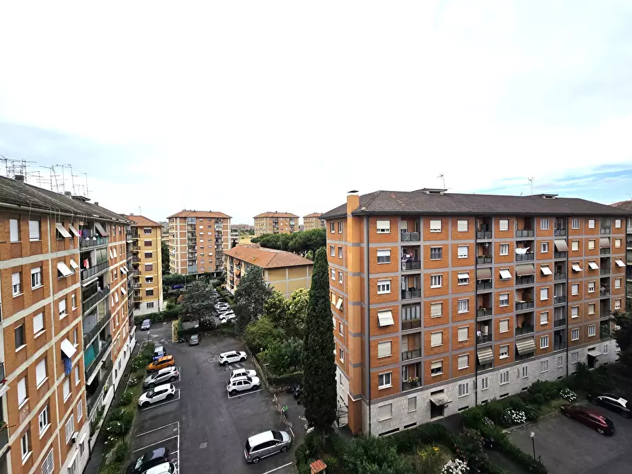 Immagine 31 di Quadrilocale in vendita  in Viale dei Romanisti 127 a Roma