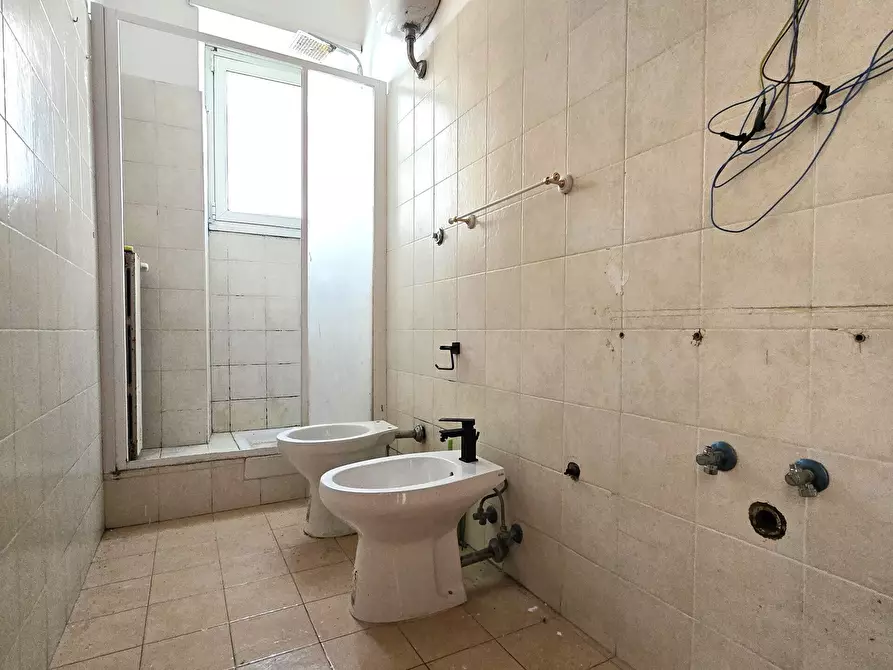 Immagine 19 di Quadrilocale in vendita  in Via Mario Canavari 11 a Roma