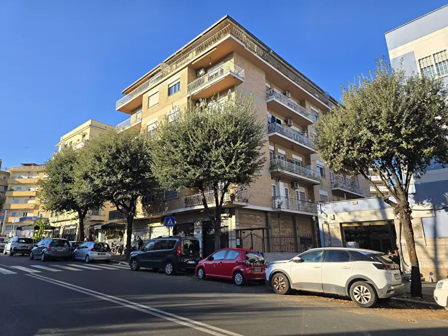 Immagine 1 di Bilocale in affitto  in Via della Bufalotta 15 a Roma