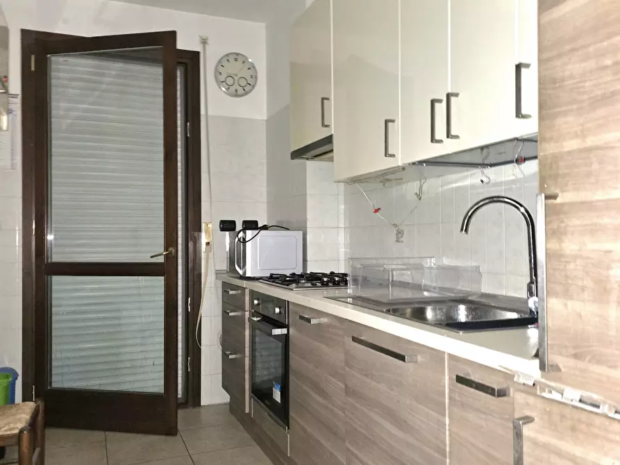 Immagine 11 di Trilocale in affitto  in Via Carmine Calò 18 a Roma