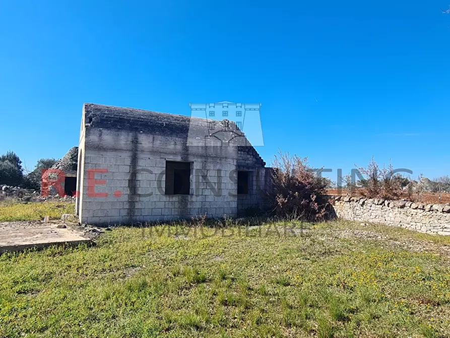 Immagine 14 di Baita in vendita  in Contrada Montemichele 14 a Ostuni
