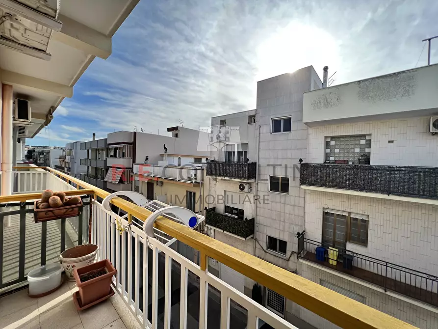 Immagine 13 di Pentalocale in vendita  in Via Pescara 61 a Grottaglie