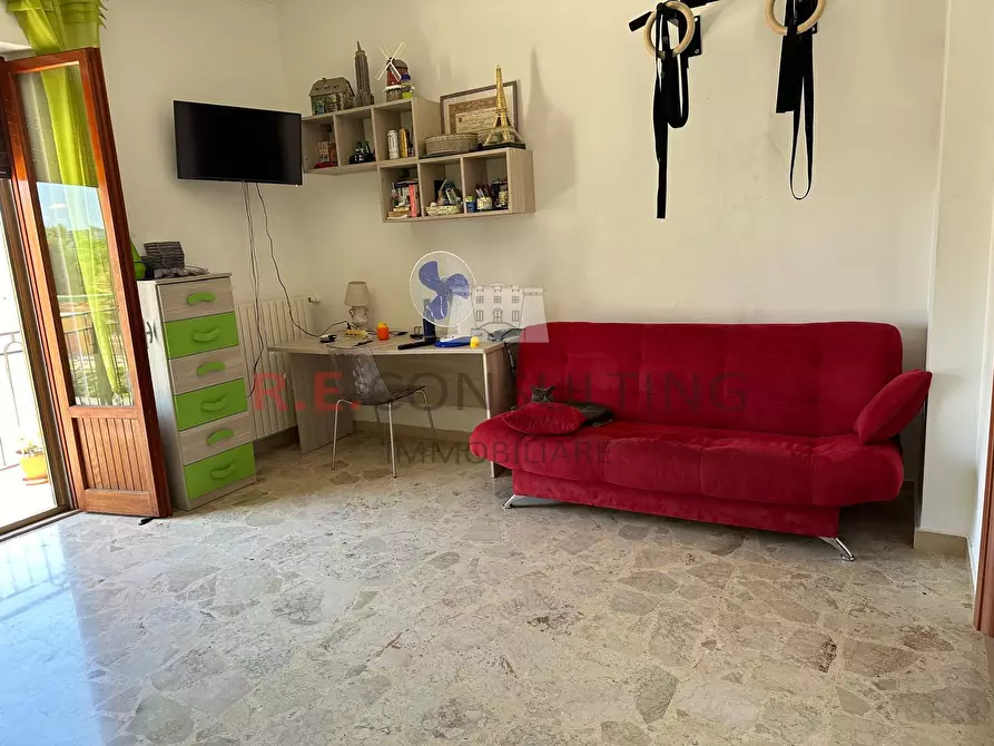 Immagine 10 di Appartamento in vendita  in Via Alessandro Volta 7 a Crispiano