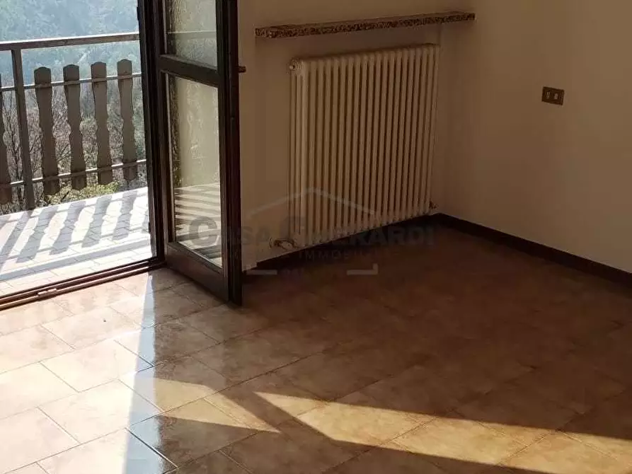 Immagine 13 di Trilocale in vendita  in Via Santa Geltrude Comensoli a Rota D'imagna