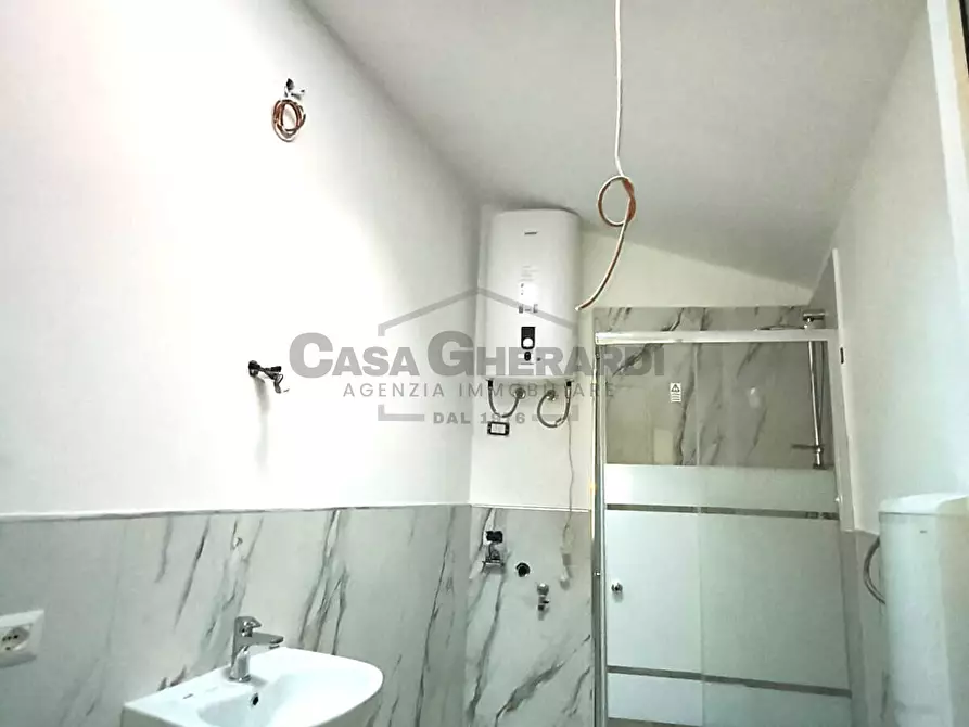 Immagine 19 di Trilocale in vendita  in Via Vittorio Emanuele II a Ponte San Pietro