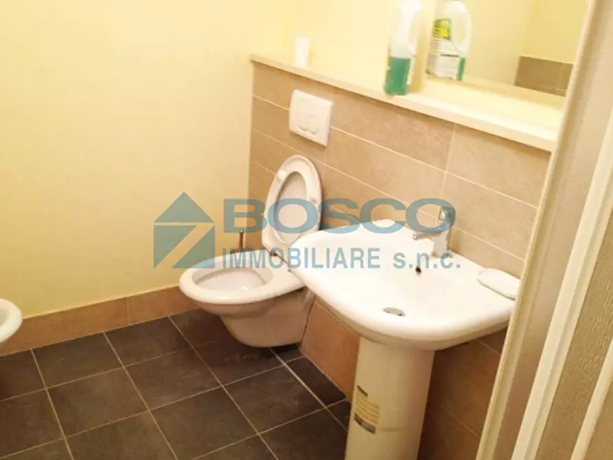 Immagine 8 di Monolocale in affitto  a Lerici